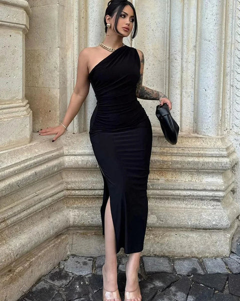 Robe sirène courte asymétrique
