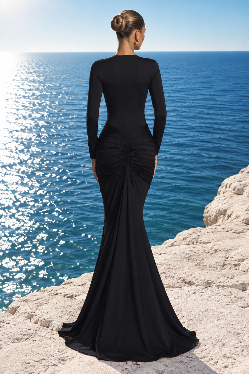 Robe longue sirène à décolleté plongeant