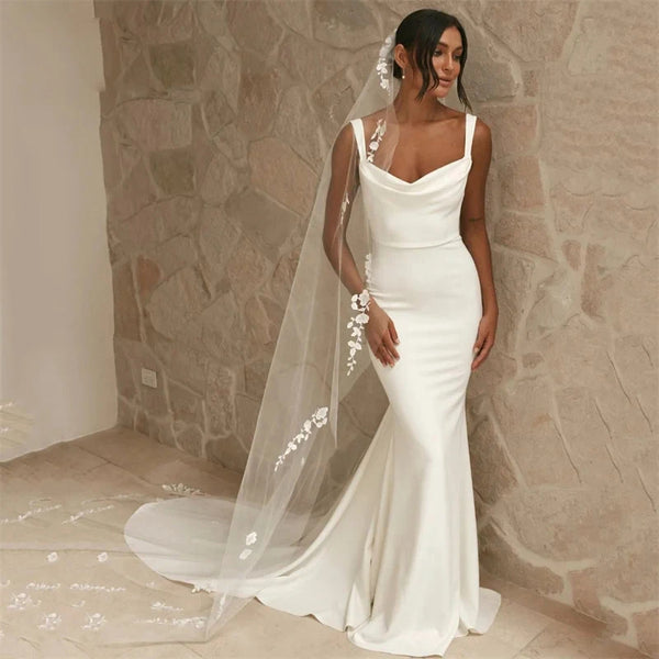 Robe de mariée sirène décolleté carré