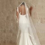 Robe de mariée sirène décolleté carré avec voile