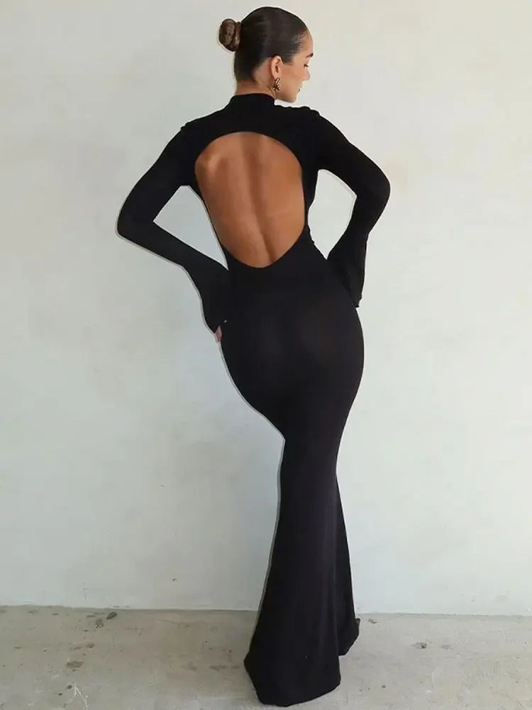 Robe sirène évasée noire